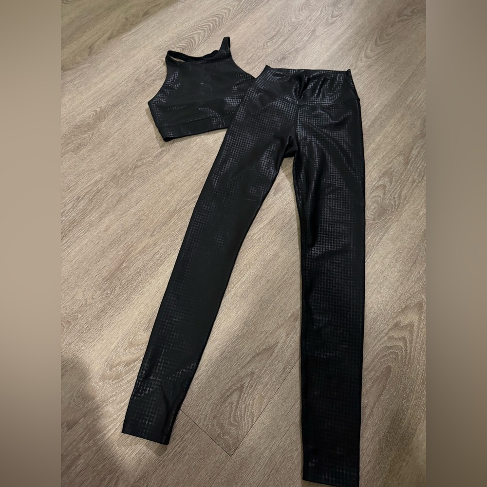 Black Peloton Set activewear